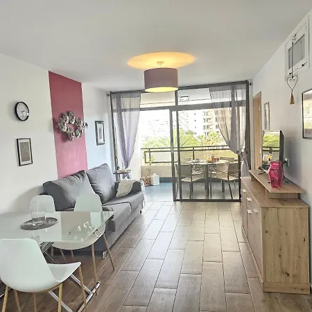 Holidays Center, Cristianos * Arona (Tenerife)